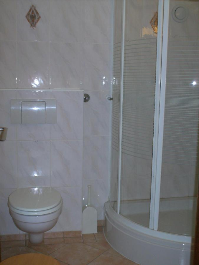 Aparthotel 333 Mit Schwimmbad Kleinwalsertal Mittelberg Exterior foto